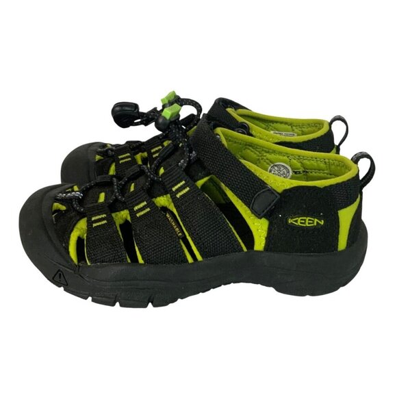 Keen Newport H2 Boys Sandals Size 13 Black Green Waterproof Washable - Picture 2 of 11